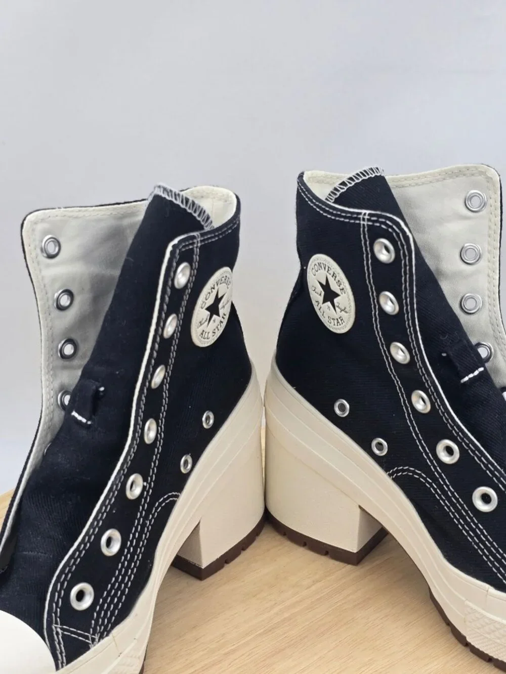 Converse Chuck 70 De Luxe Heel Platform  Black Egret Sneakers A05347C Womens 6